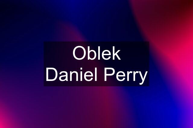 Oblek Daniel Perry